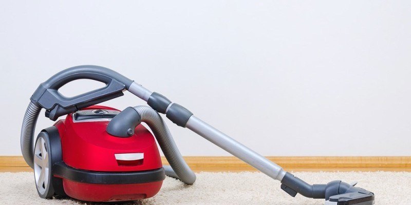 Top 8 Best Vacuums For Long Hair Reviews For 2018