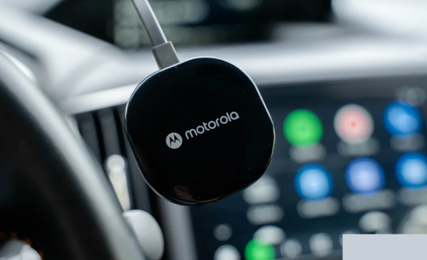 If you’re fortunate, you may be able to locate Motorola’s MA1 adapter at Best Buy
