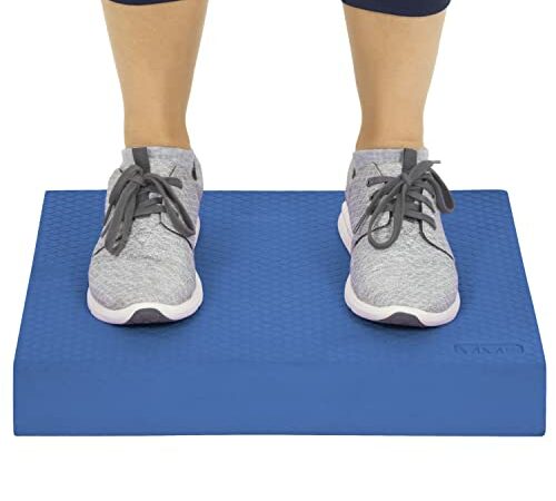 Therapist’s Choice X-Large (19"x15"x2.3") Balance Pad, Made from Closed Cell Foam.