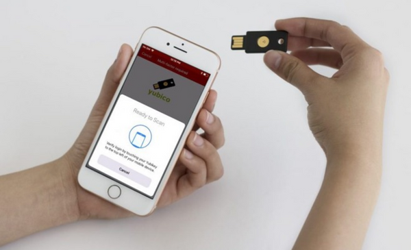 Apple is really pushing for physical security keys to be used with Apple ID