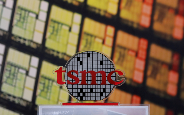 Production of 3nm chips has begun at TSMC in Taiwan. Why is this significant for Apple and other smartphone manufacturers?