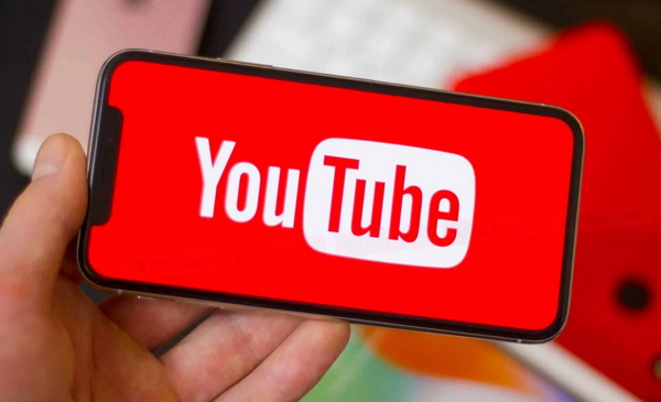 All users now have access to YouTube’s new homescreen widgets