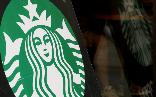 Starbucks will now be delivered across the US by DoorDash
