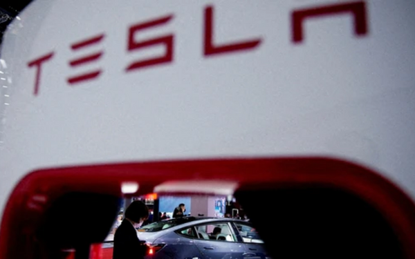‘A major shift in the EV market’ is signalled by Tesla’s significant price cuts