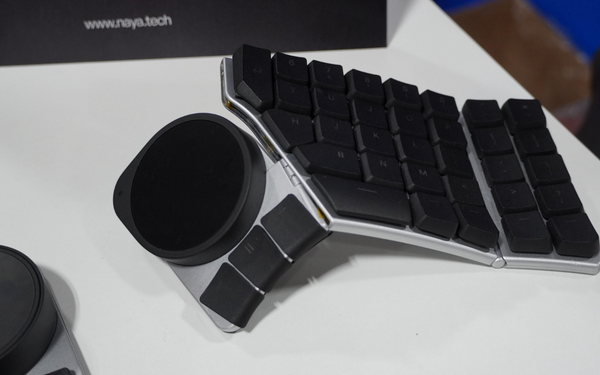 For people who want complete control, there is a modular keyboard system called the Naya Create