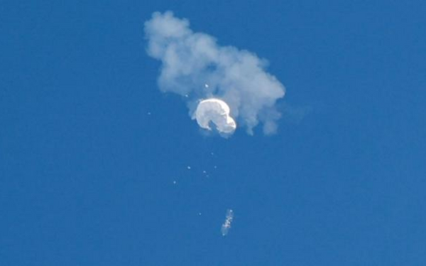 Over the Atlantic, the US shoots down a suspected Chinese spy balloon